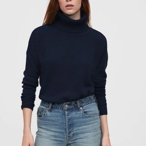GAP Women’s Black Turtleneck Sweater